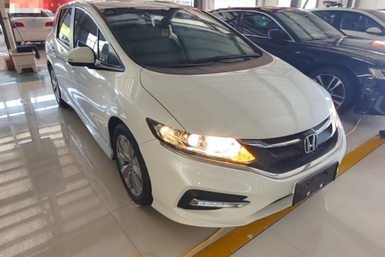Used Honda Jade 2020 1.8L automatic Comfort version Front Right 45 Deg