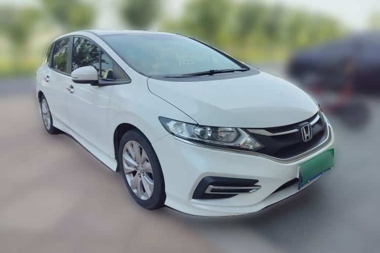 Used Honda Jade 2020 1.8L automatic Comfort version Front Right 45 Deg