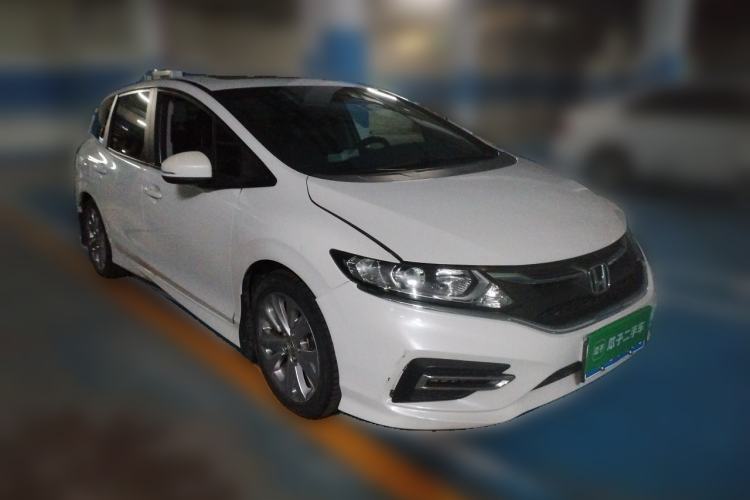 Used Honda Jade 2020 1.8L automatic Comfort version Front Right 45 Deg