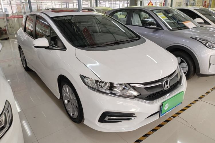 Used Honda Jade 2020 1.8L automatic Comfort version Front Right 45 Deg
