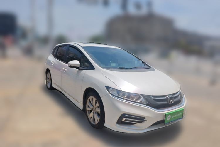 Used Honda Jade 2020 1.8L automatic Comfort version Front Right 45 Deg