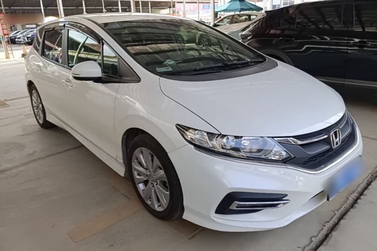 Used Honda Jade 2020 1.8L automatic Comfort version Front Right 45 Deg