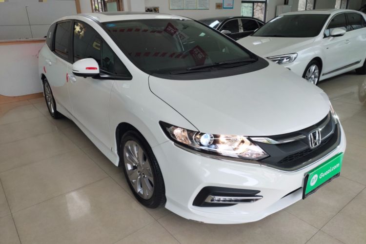 Used Honda Jade 2020 1.8L automatic Comfort version Front Right 45 Deg
