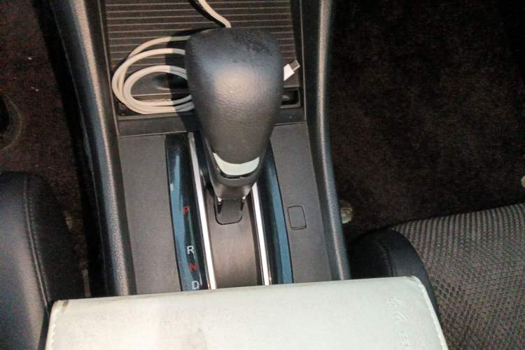 Used Honda Jade 2020 1.8L automatic Comfort version Gear Lever