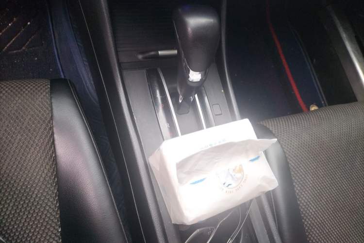 Used Honda Jade 2020 1.8L automatic Comfort version Gear Lever
