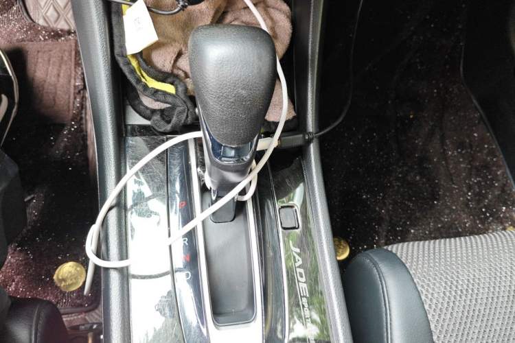 Used Honda Jade 2020 1.8L automatic Comfort version Gear Lever