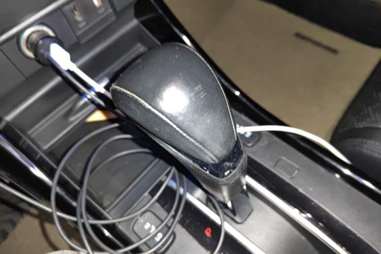 Used Honda Jade 2020 210TURBO CVT Luxury Edition Gear Lever