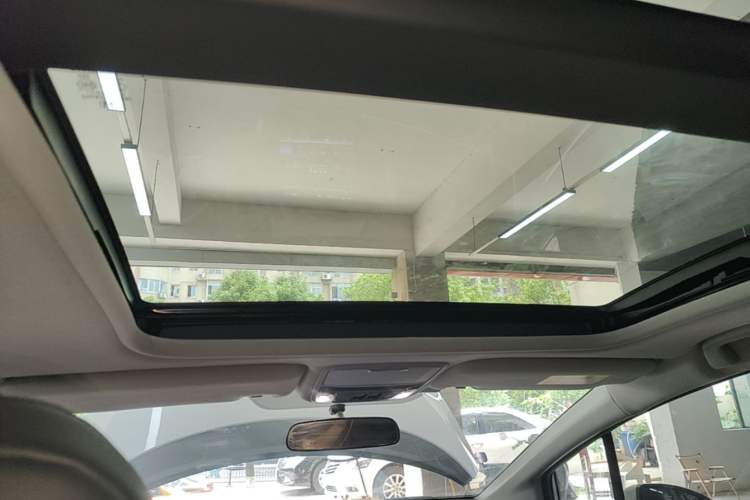 Used Honda Jade 2020 1.8L automatic Comfort version Headliner