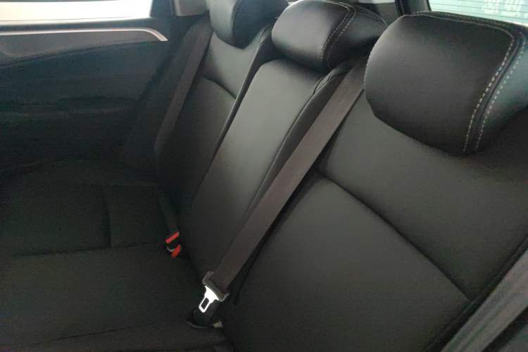 Used Honda Jade 2020 1.8L automatic Comfort version Interior 1