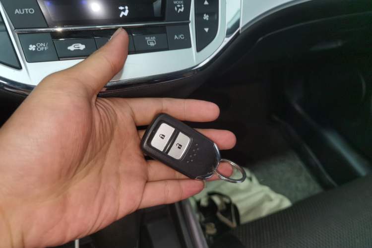 Used Honda Jade 2020 1.8L automatic Comfort version Interior 1