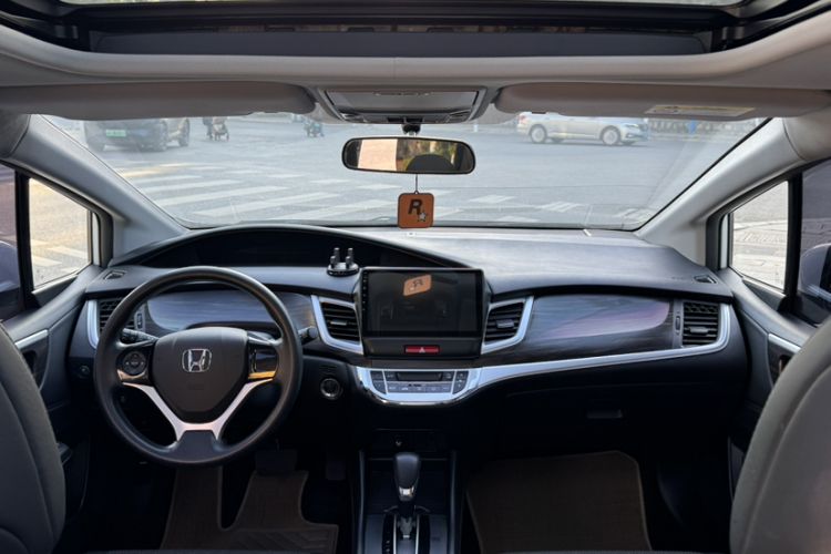 Used Honda Jade 2020 1.8L automatic Comfort version Interior 1