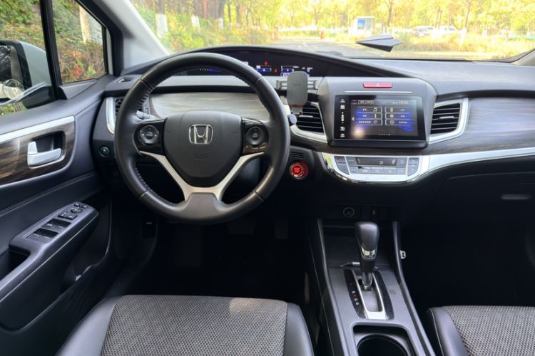 Used Honda Jade 2020 1.8L automatic Comfort version Interior 10