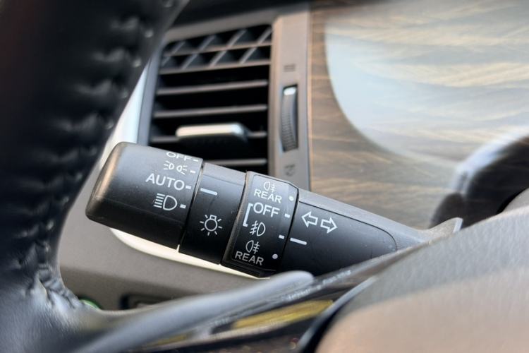 Used Honda Jade 2020 1.8L automatic Comfort version Interior 2