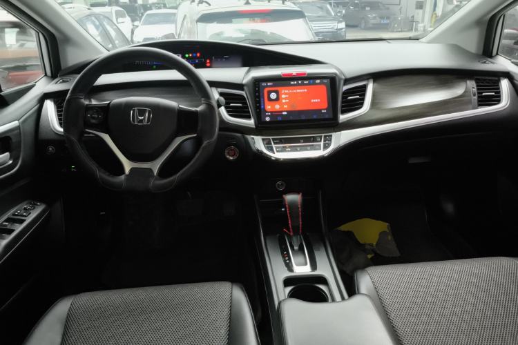 Used Honda Jade 2020 1.8L automatic Comfort version Interior 2