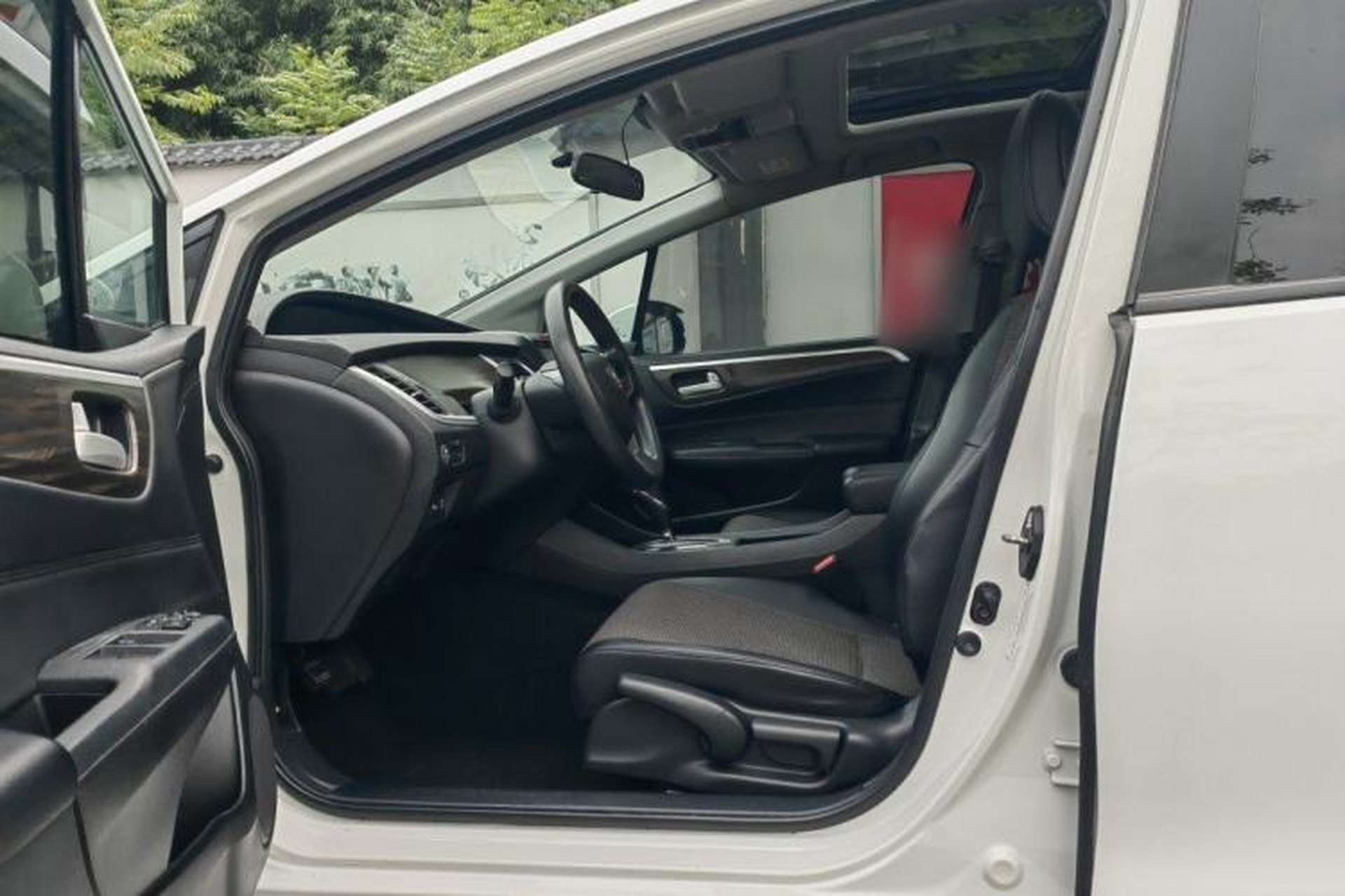Used Honda Jade 2020 1.8L automatic Comfort version Interior 2