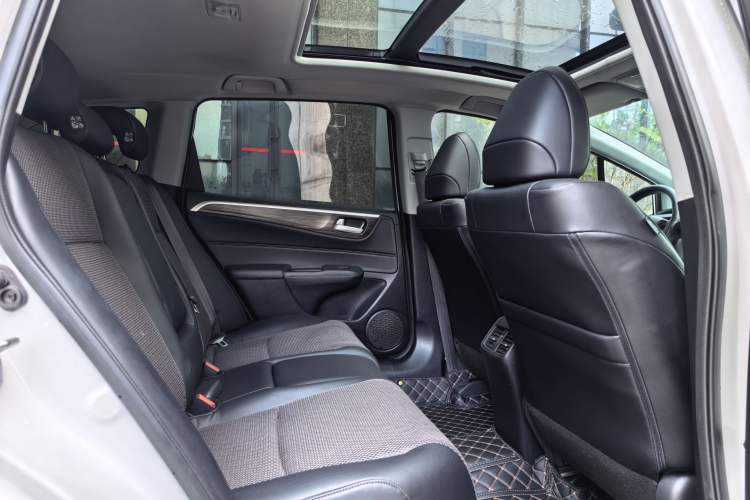 Used Honda Jade 2020 1.8L automatic Comfort version Interior 3