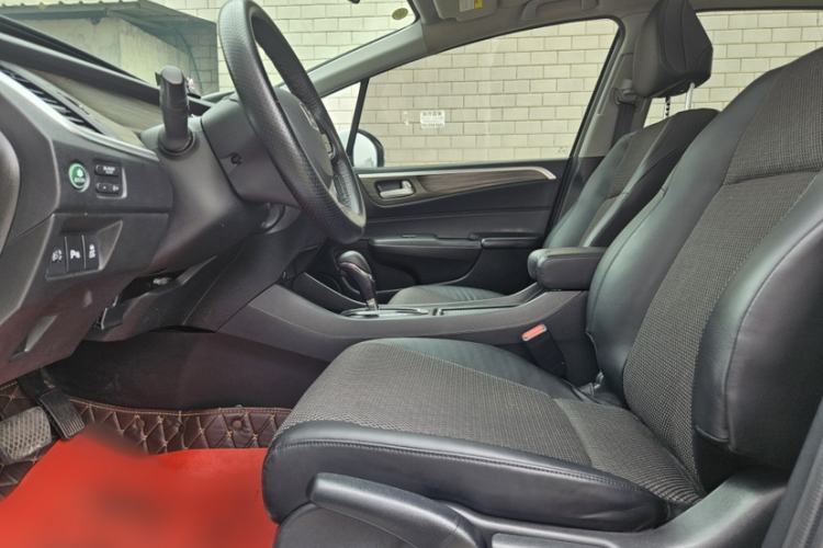 Used Honda Jade 2020 1.8L automatic Comfort version Interior 3