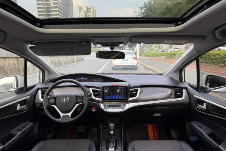 Used Honda Jade 2020 1.8L automatic Comfort version Interior 3
