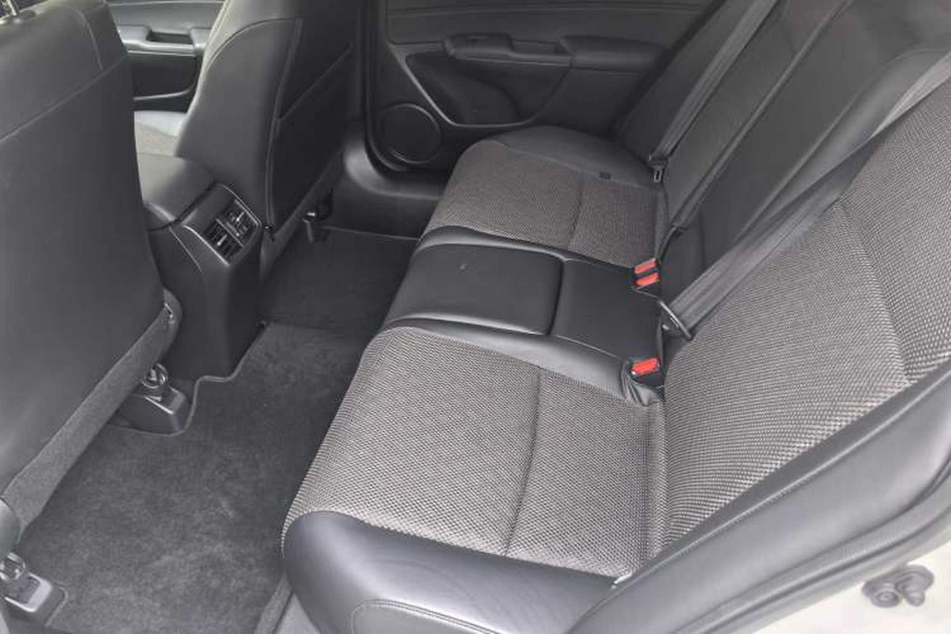 Used Honda Jade 2020 1.8L automatic Comfort version Interior 4