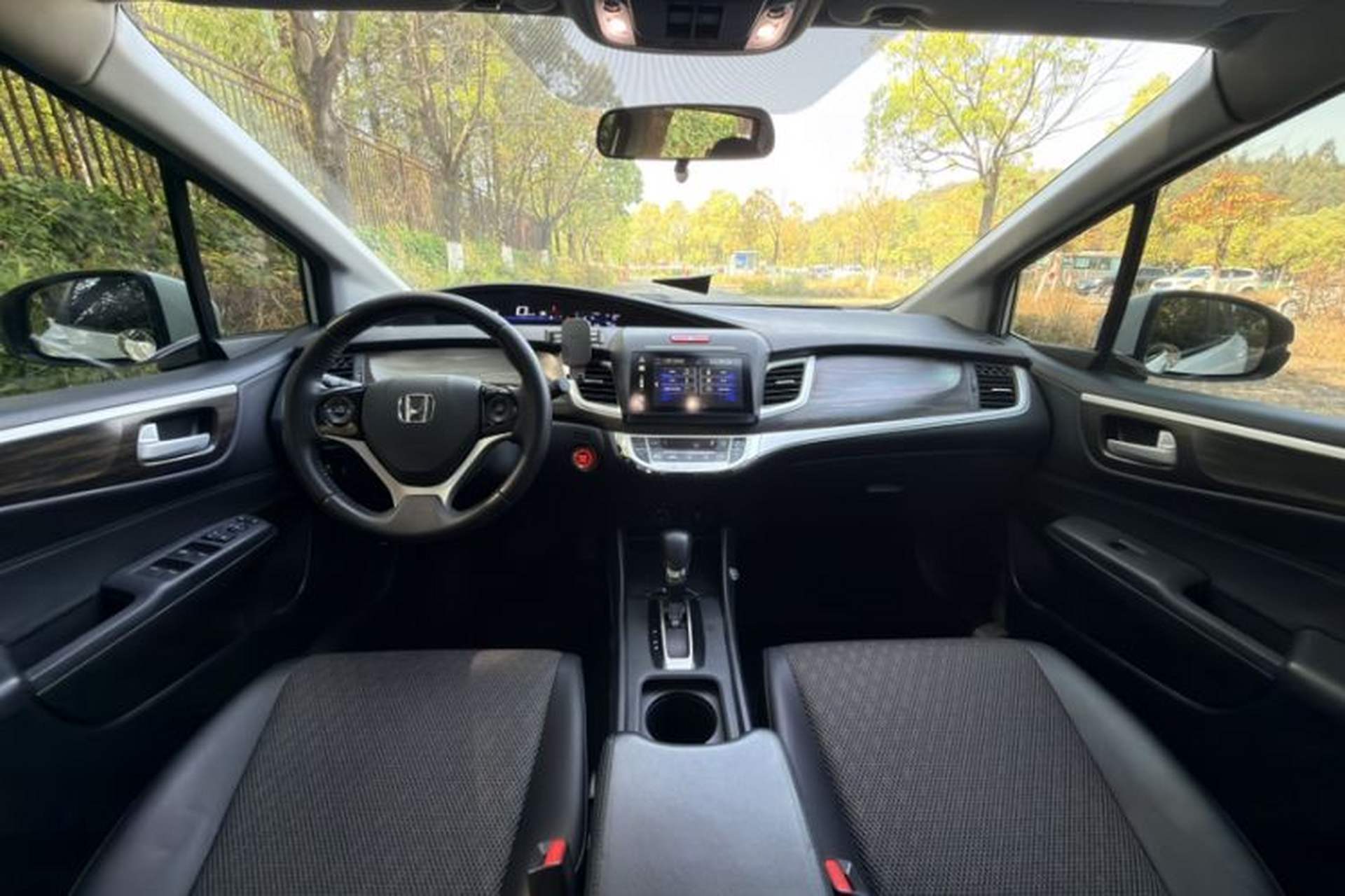 Used Honda Jade 2020 1.8L automatic Comfort version Interior 5