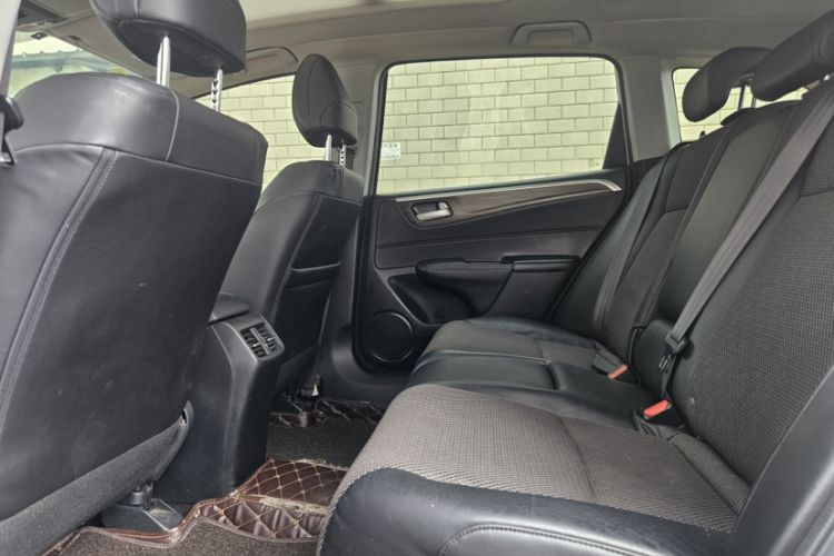 Used Honda Jade 2020 1.8L automatic Comfort version Interior 5