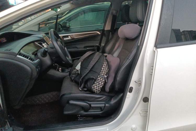 Used Honda Jade 2020 1.8L automatic Comfort version Left Front Seat