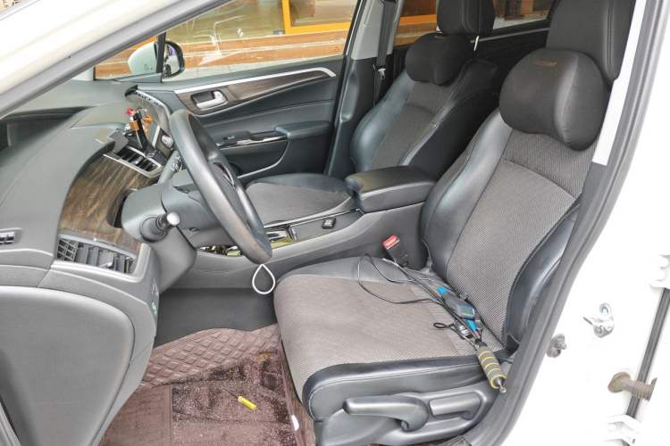 Used Honda Jade 2020 1.8L automatic Comfort version Left Front Seat