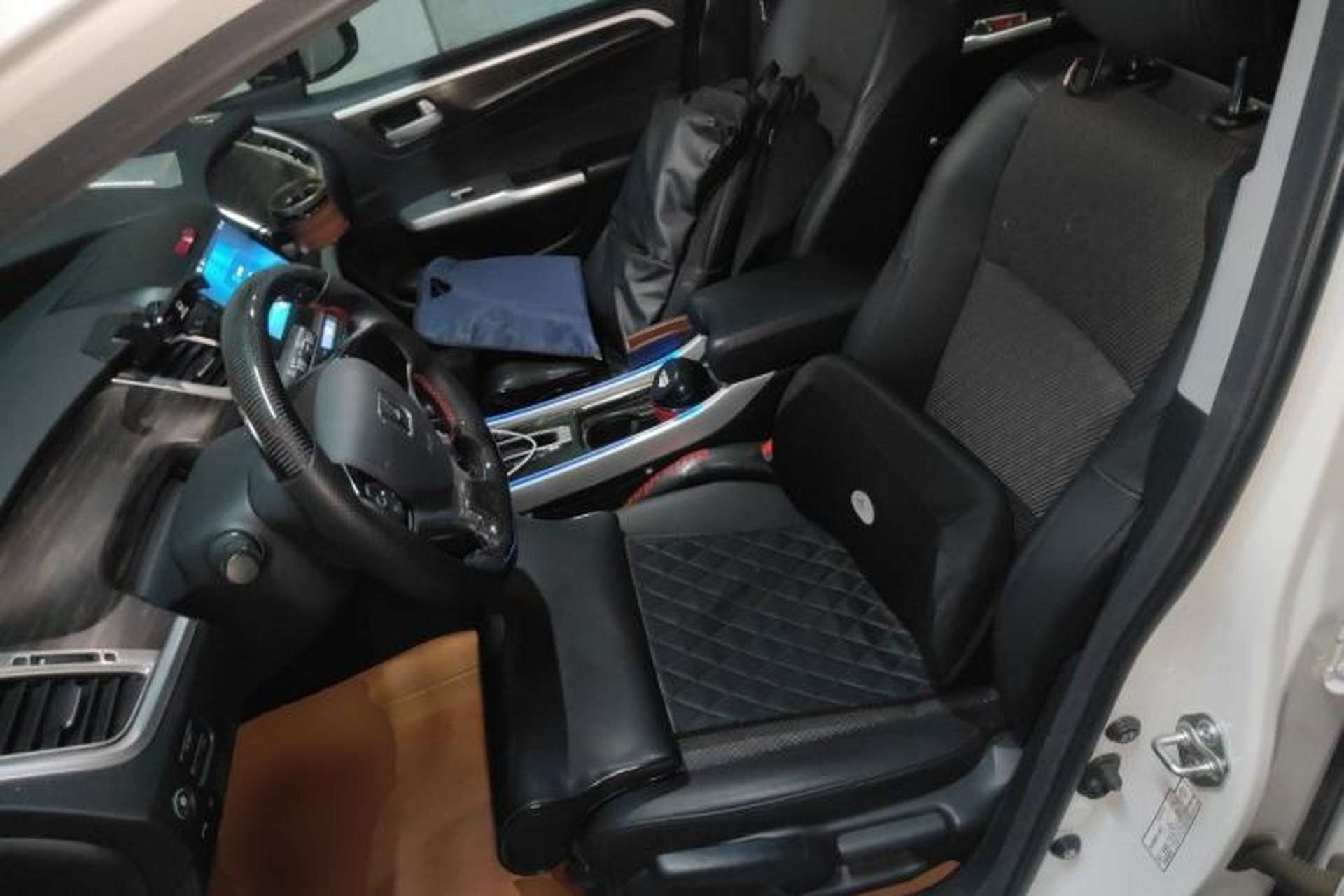 Used Honda Jade 2020 1.8L automatic Comfort version Left Front Seat