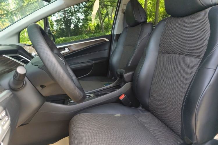 Used Honda Jade 2020 1.8L automatic Comfort version Left Front Seat