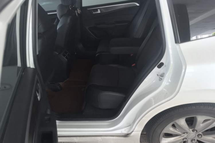 Used Honda Jade 2020 1.8L automatic Comfort version Left Rear Seat