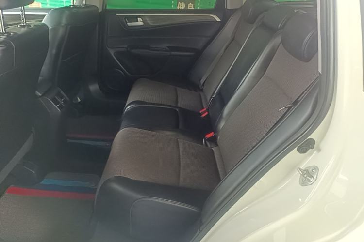 Used Honda Jade 2020 1.8L automatic Comfort version Left Rear Seat