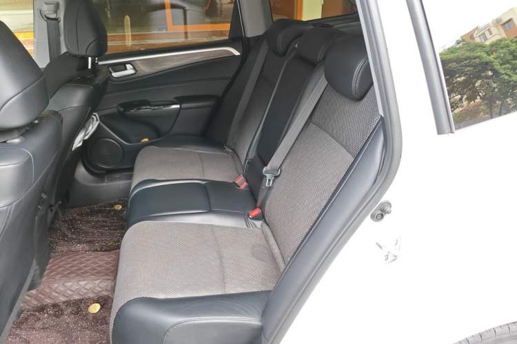 Used Honda Jade 2020 1.8L automatic Comfort version Left Rear Seat