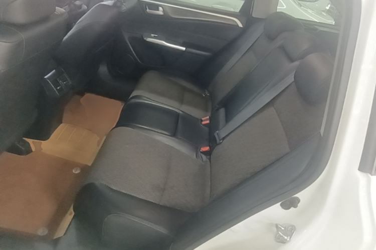 Used Honda Jade 2020 1.8L automatic Comfort version Left Rear Seat