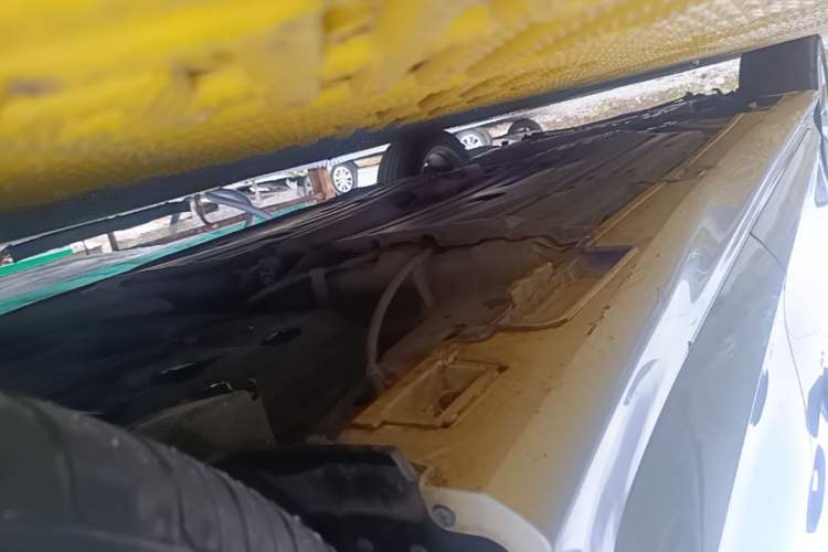 Used Honda Jade 2020 1.8L automatic Comfort version Left Side Sill
