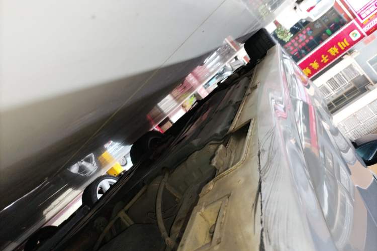 Used Honda Jade 2020 1.8L automatic Comfort version Left Side Sill