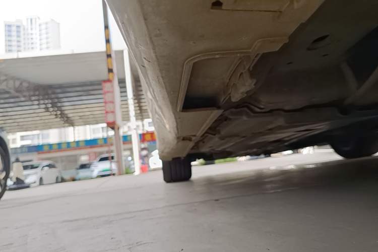Used Honda Jade 2020 1.8L automatic Comfort version Left Side Sill