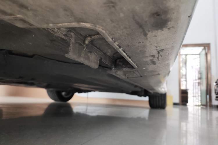 Used Honda Jade 2020 1.8L automatic Comfort version Left Side Sill