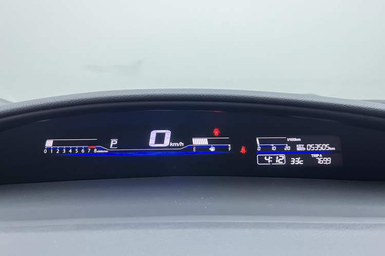 Used Honda Jade 2020 1.8L automatic Comfort version Odometer Close Up