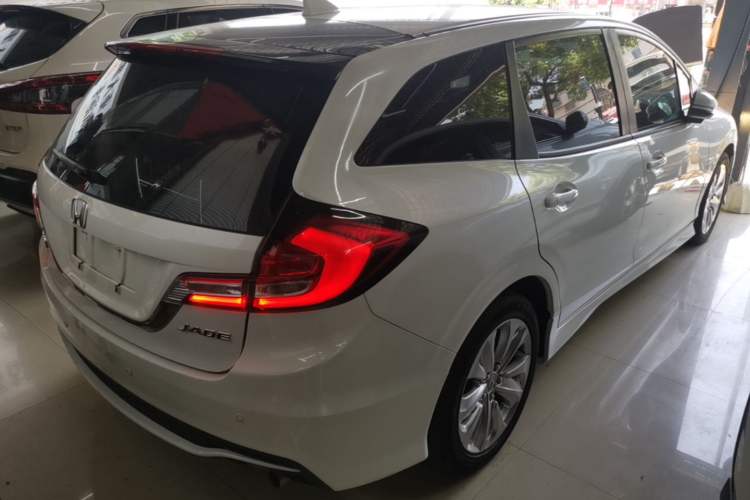 Used Honda Jade 2020 1.8L Automatic Classic Edition Rear Right 45 Deg