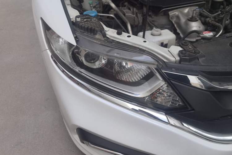 Used Honda Jade 2020 1.8L automatic Comfort version Right Front Headlight
