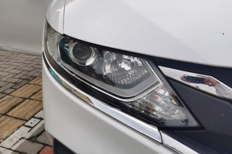 Used Honda Jade 2020 1.8L automatic Comfort version Right Front Headlight