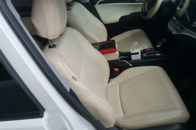 Used Honda Jade 2020 1.8L automatic Comfort version Right Front Seat