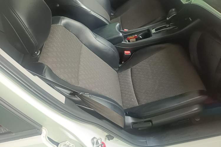 Used Honda Jade 2020 1.8L automatic Comfort version Right Front Seat