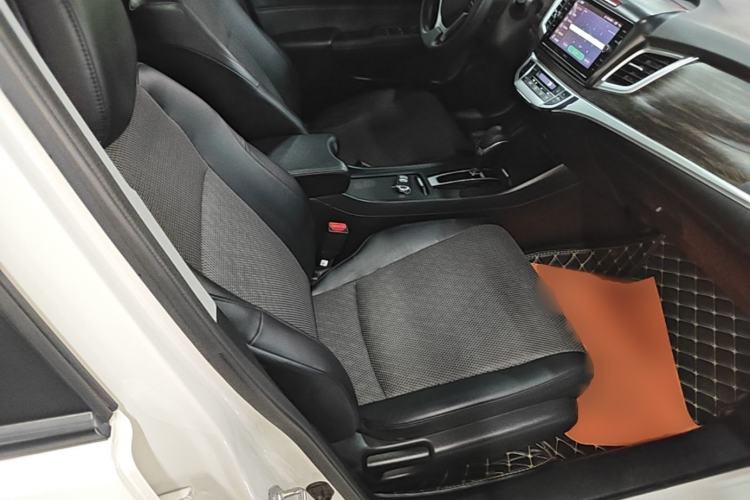 Used Honda Jade 2020 1.8L automatic Comfort version Right Front Seat