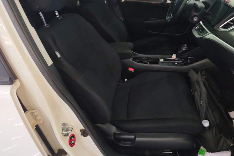 Used Honda Jade 2020 1.8L Automatic Classic Edition Right Front Seat