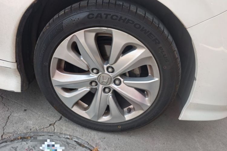 Used Honda Jade 2020 1.8L automatic Comfort version Right Front Wheel Hub