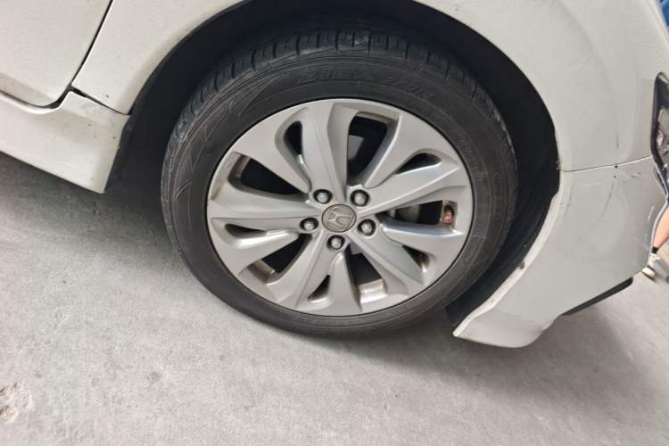 Used Honda Jade 2020 1.8L automatic Comfort version Right Front Wheel Hub
