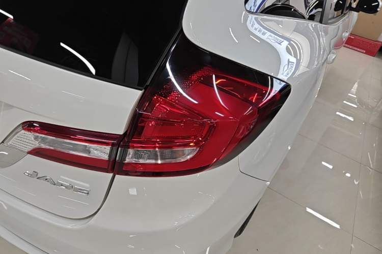 Used Honda Jade 2020 1.8L automatic Comfort version Right Rear Taillight