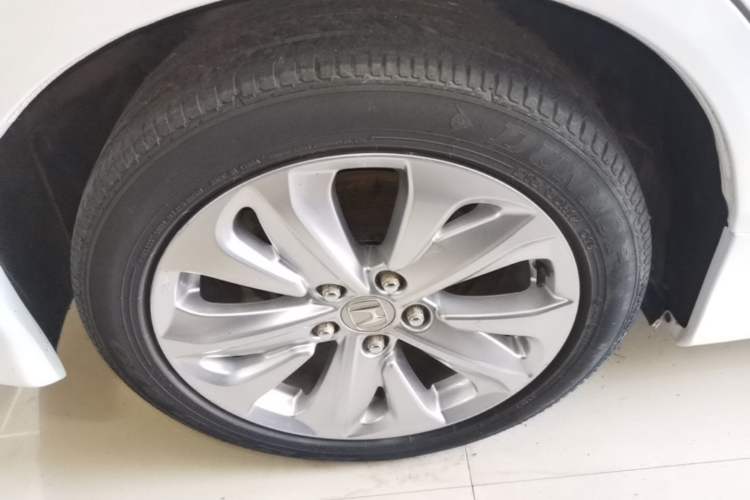Used Honda Jade 2020 1.8L Automatic Classic Edition Right Rear Wheel Hub