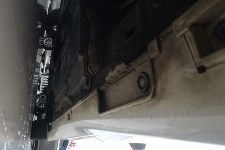 Used Honda Jade 2020 1.8L automatic Comfort version Right Side Sill
